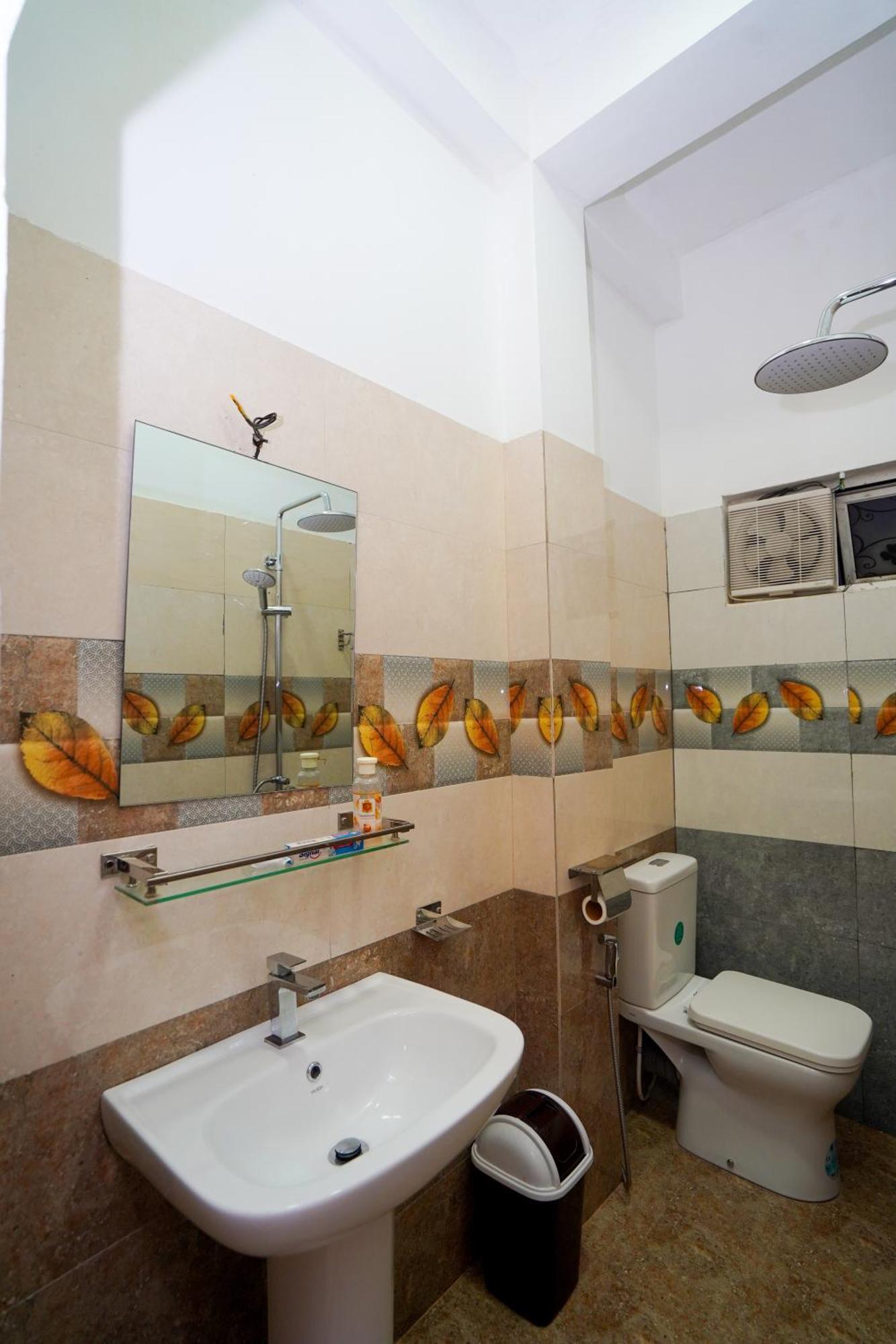Airport 4 Season Transit Hotel Катунаяка Екстер'єр фото